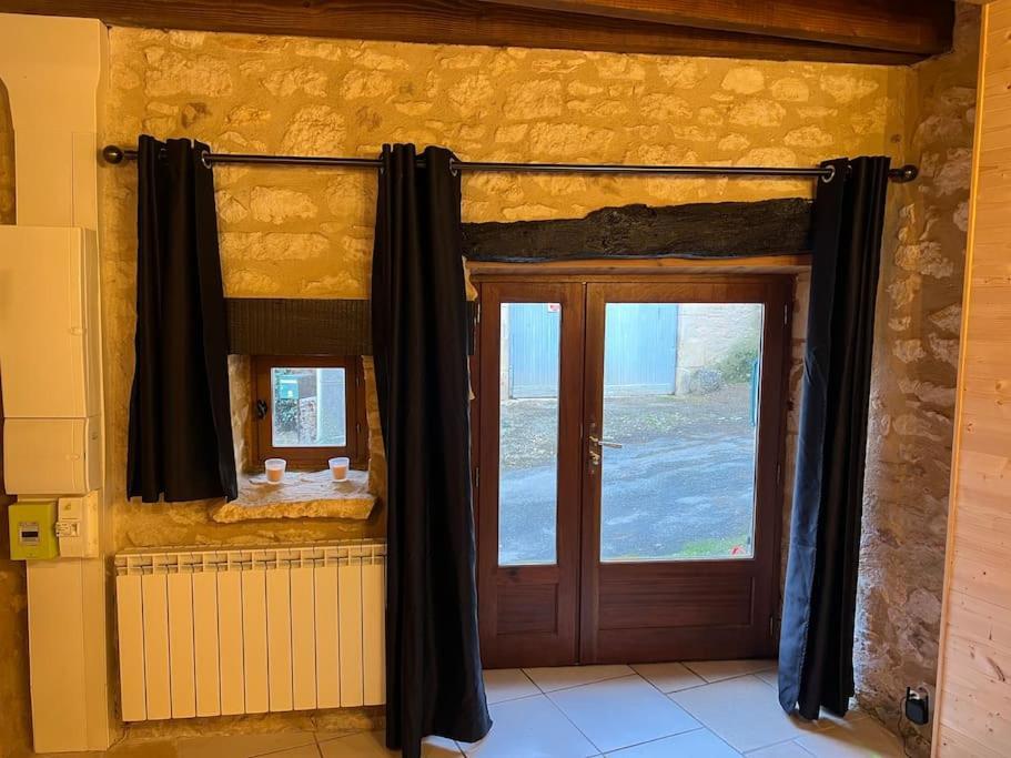 Le Chalet Saint-Pardoux-la-Rivière المظهر الخارجي الصورة